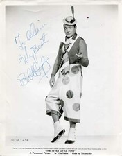 COMEDIAN Bob Hope (+) autograph, signed vintage photo