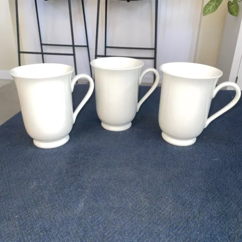 (3) Pottery Barn PB White Porcelain 4 1/2" Footed Coffee/Tea/Cocoa Mugs