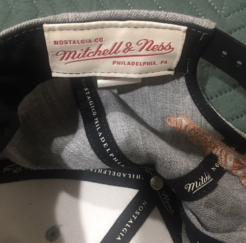 Retro Denver Nuggets Mitchell & Ness NBA Snapback Hat Hardwood Classics Cap Grey - Picture 5 of 11