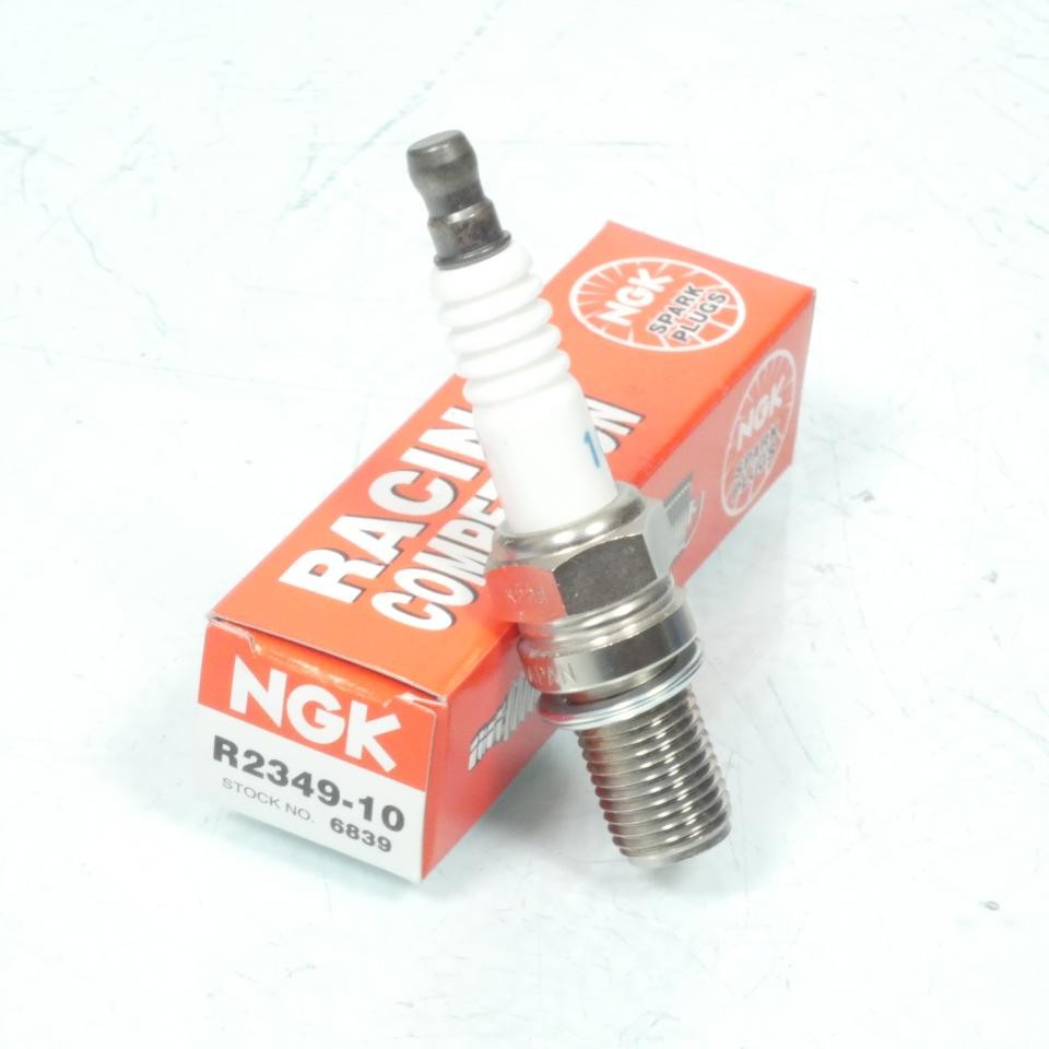 Bougie NGK R2349-10 anti ratés pour Ducati Monster S4R