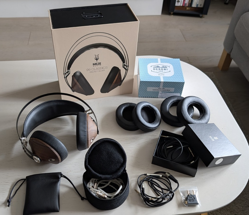 Meze 99 Classics Closed On Ear Wired Headphones, Walnut/Silver + EXTRAS