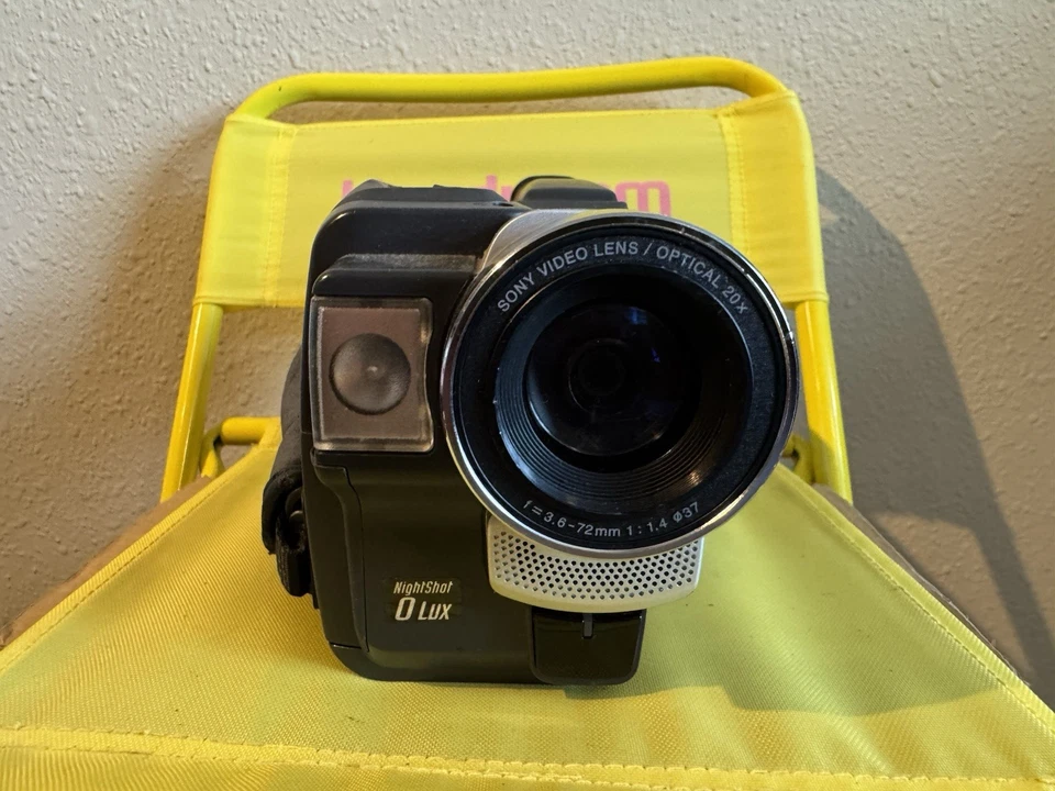 Sony Handycam CCD-TRV68 NTSC Hi8 Camcorder w/Nightshot TESTED WORKING ✅ - Image 3 of 4