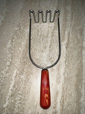 VINTAGE 10&rdquo; STAINLESS STEEL POTATO MASHER W/MARBELIZED BAKELITE HANDLE BEAUTIFUL