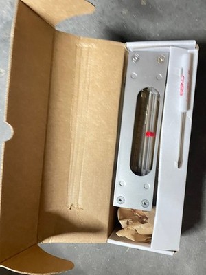 NEW ESKO EM-SSR-PV FLOW METER 0-10 SCALE 6 USGPH 1/2'' NPT VITON PSU/PES