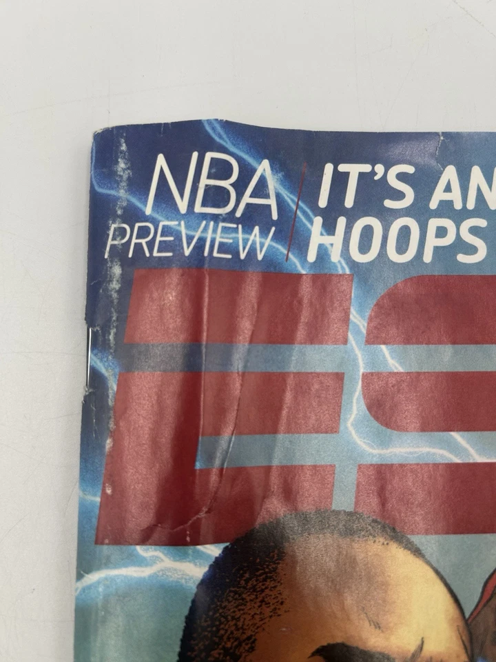 ESPN MAGAZINE NOVEMBER 1, 2010 NBA KOBE BRYANT LEBRON JAMES KEVIN DURANT - Image 4 of 4