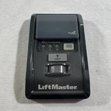 LiftMaster 881LM Wi-Fi Motion-Detecting Control