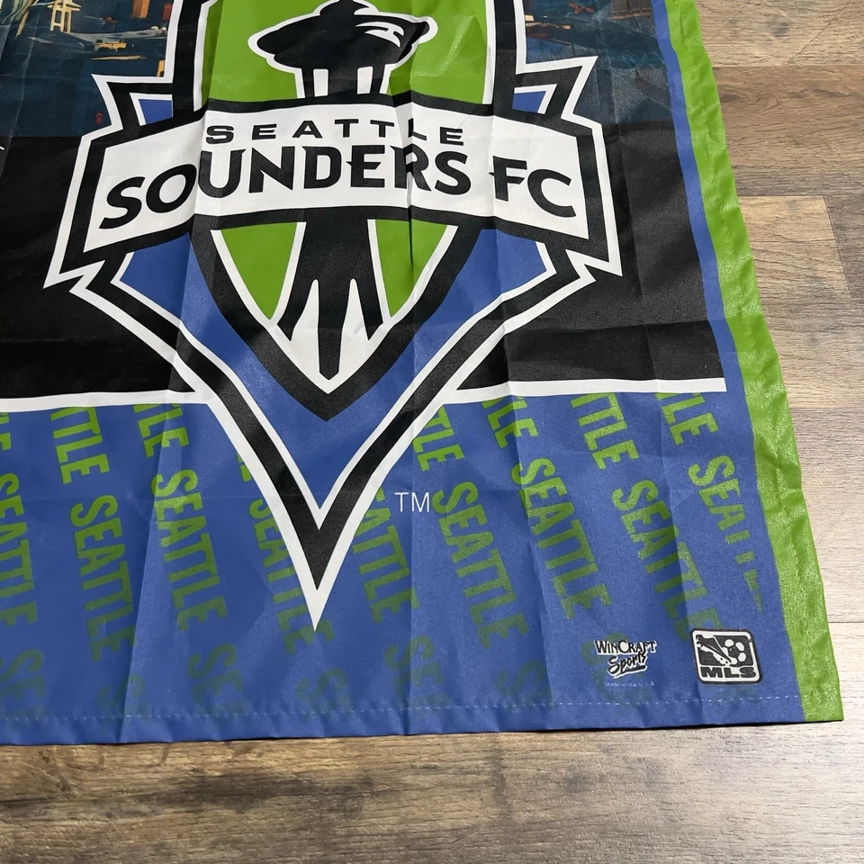 Seattle Sounders 2009 MLS Soccer Vertical Banner Flag Wincraft Sports - Image 2 of 4