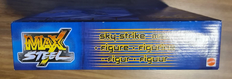 Boneco vintage 2001 Mattel MAX STEEL Sky Strike Max NOS FECHADO - Imagem 3 de 4