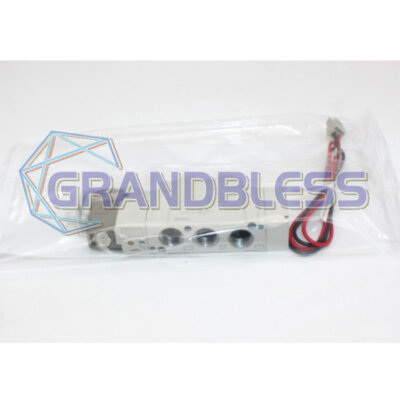 1PCS NEW Fit for SMC solenoid valve SY5140-5MOZ