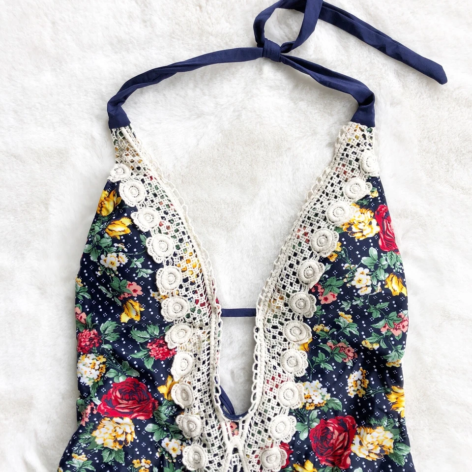 Traje de baño Mossimo talla M multicolor floral boho crochet encaje ribete inmersión de una pieza Foto 4 de 4