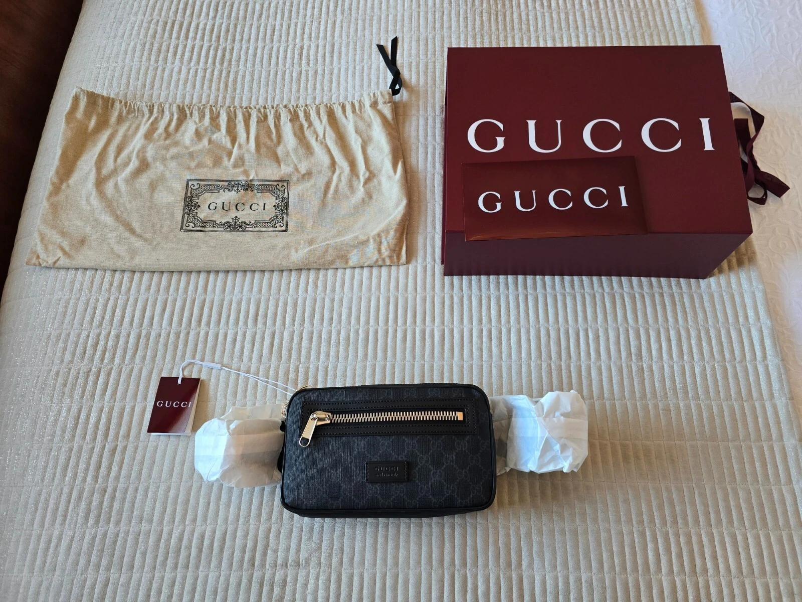 Sac ceinture Gucci GG Supreme neuf jamais utilisé