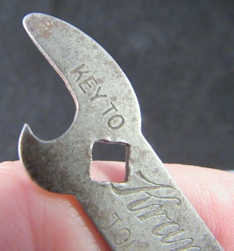 RARE! Antique bottle opener KRANTZ OLD DUTCH BEER Toledo Findley O GAS KEY! - Picture 3 of 6