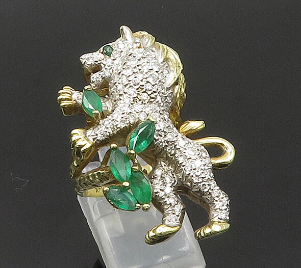 Emerald hot sale lion ring