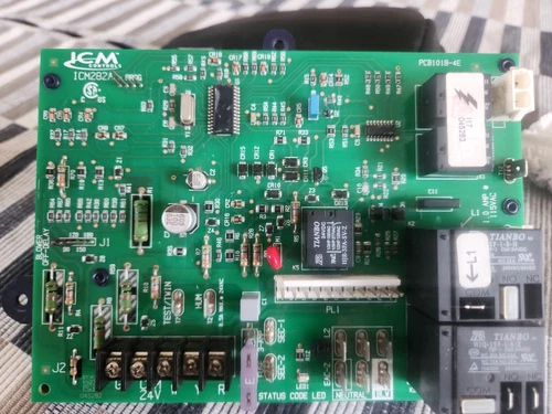 Carrier ICM ICM282A Furnace Control Circuit Board