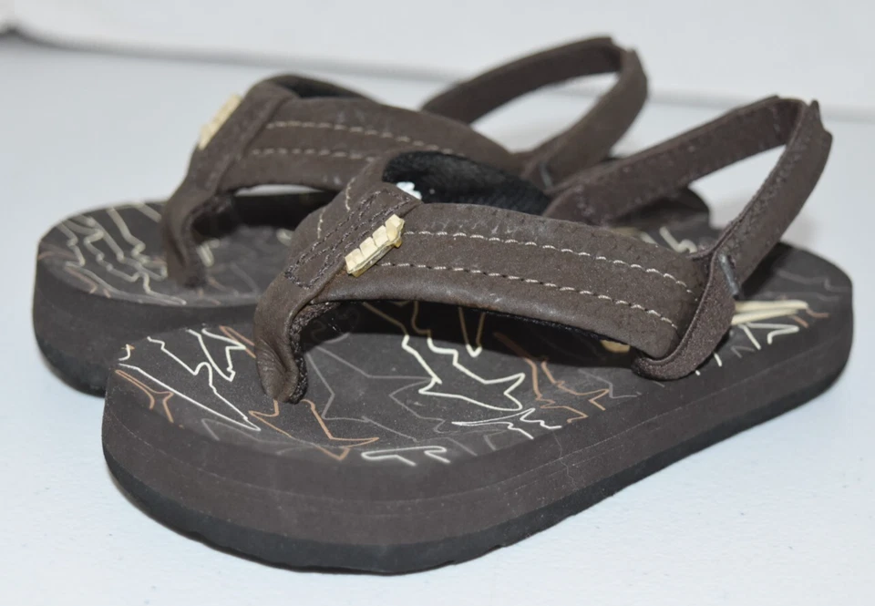 Sandalias Reef para niños pequeños talla 3/4 chanclas marrones Foto 2 de 4
