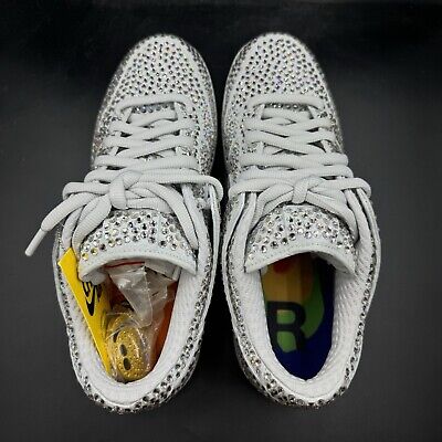 Nike Cactus Plant Flea Market x Swarovski x Dunk Low Pure Nike Cactus Plant Flea Market x Swarovski x Dunk Low Pure