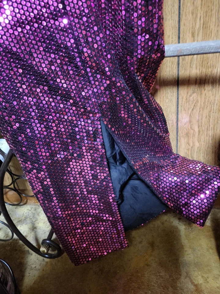 Impresionante Vestido Formal Verdaderamente Vintage Rojo Lentejuelas Largo Foto 3 de 4