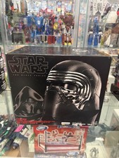Star Wars the Black Series Kylo Ren Electronic  Voice Changing Helmet 1 1 scale
