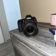 Canon EOS 5D Mark IV W/ Canon EF 24-105mm f/3.5-5.6 IS STM Standard Zoom Lens