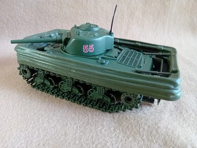 Sherman Amphibie Duplex Drive, SOLIDO 1/50eme [Catalogue 2007] - Photo 1/4