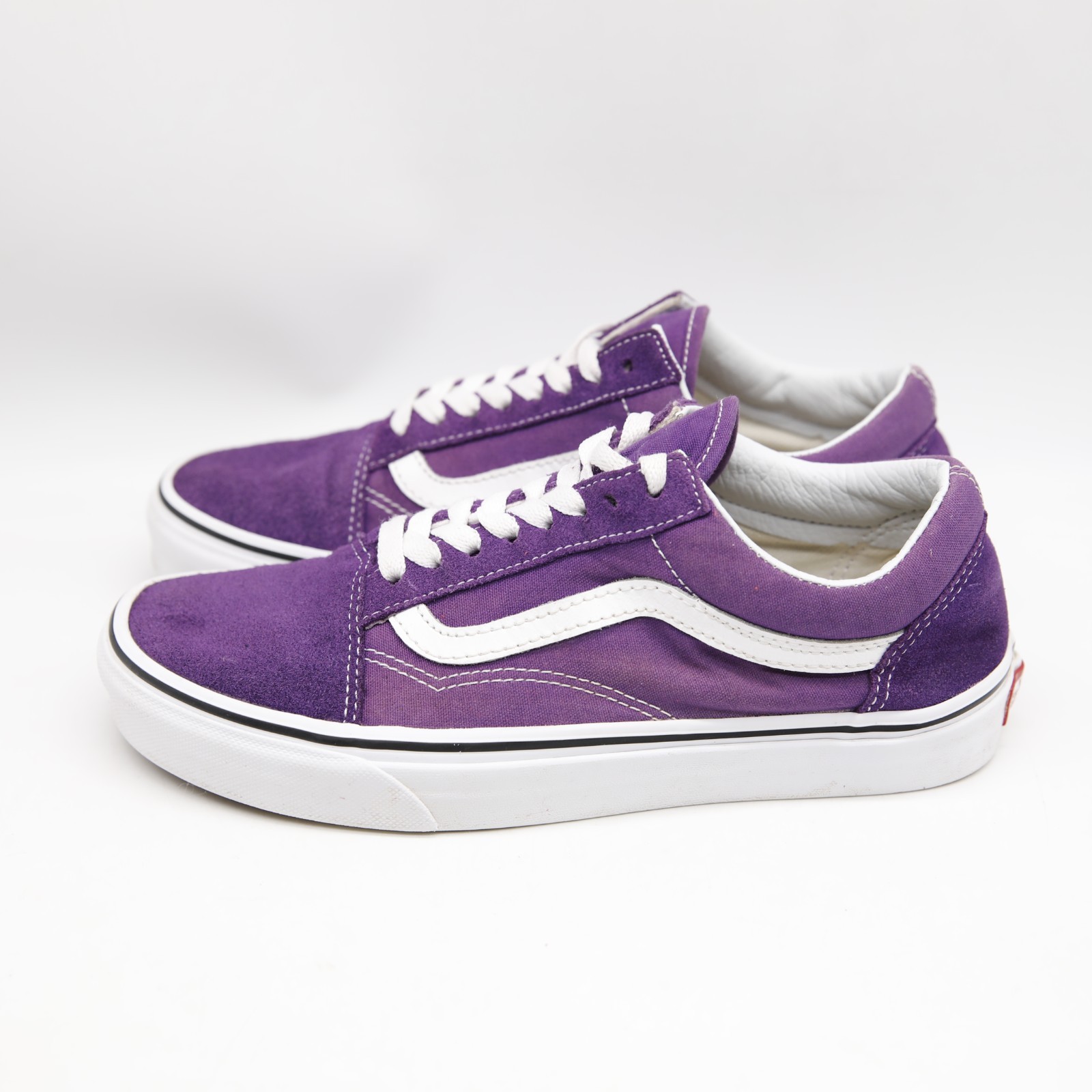 Vans Color Theory Skateboard Sneakers in Purple Magic Mens 6.5 Womens 8
