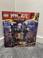 LEGO NINJAGO: Wolf Mask Shadow Dojo (71813) Retiring Brand New