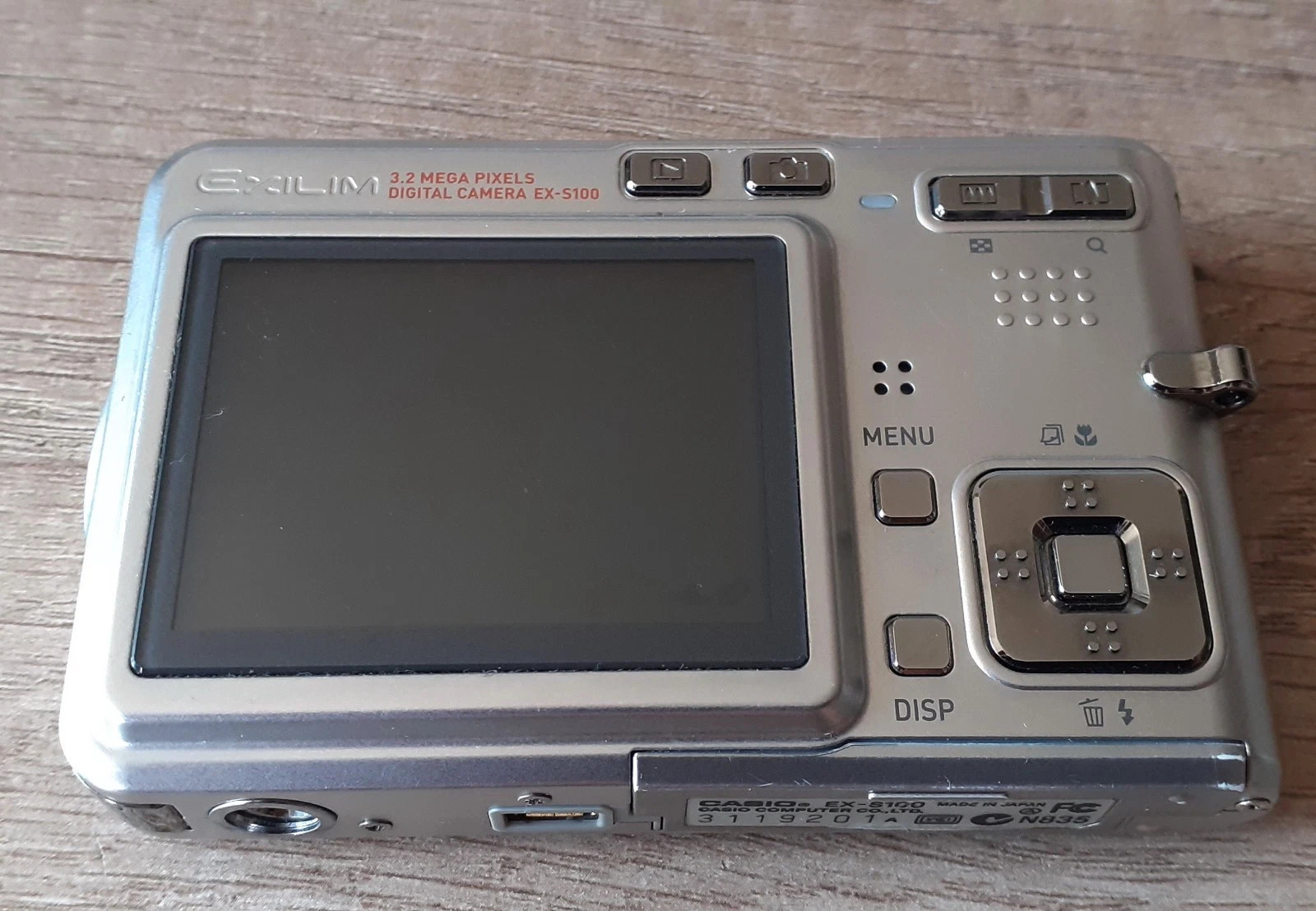 Casio Exilim EX-S100 3.2MP Digital Camera