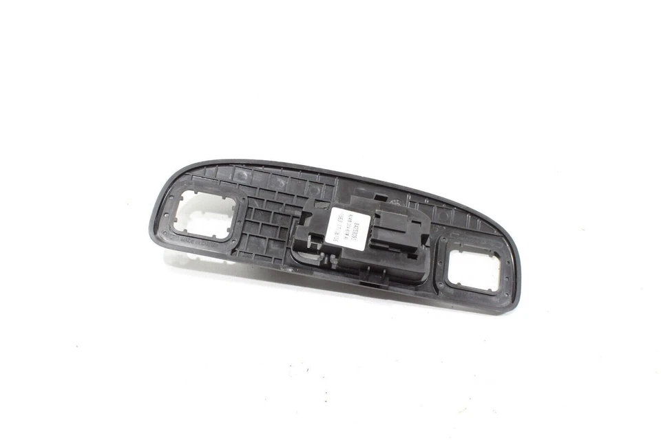 Cadillac XT5 2017-23 techo trasero derecho cúpula lectura cortesía luces lámparas OEM Foto 4 de 4