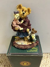 Boyds Bears-Mother Macabeary Krista & Cody.. Mothers Away Bring Love Bearstone