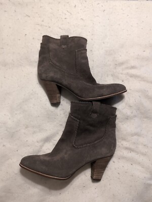 Karl Lagerfeld Provence Grey Suede Ankle Heel Booties Women's Size 10