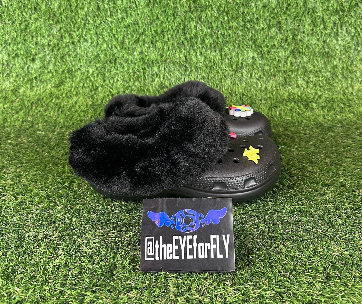 しょー Crocs Classic Mammoth Charm Clog Black 207409-001 Women's