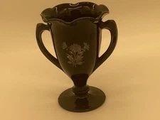Vintage  L. E. Smith Black Amethyst Glass Vase Loving Cup Vase Trophy Vase