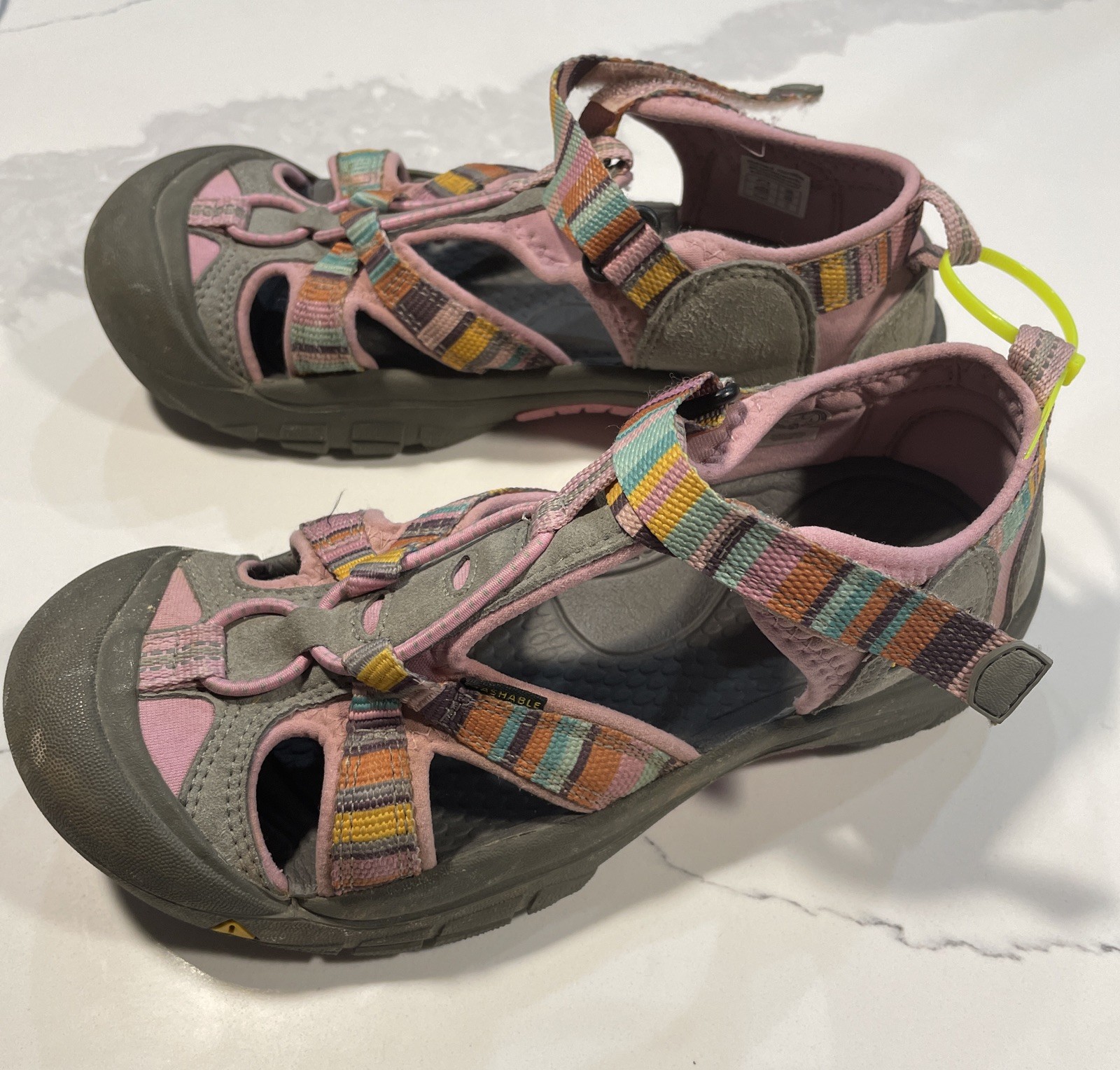 Sandali Keen giovani taglia 3 rosa arcobaleno impermeabili escursionismo passeggio campeggio scarpa
