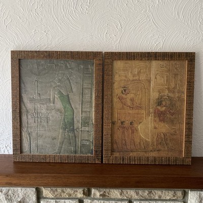 2 altägyptische Wandbehänge mit Themen in Massivholzrahmen. 33x42cm ca. sehr guter Zustand