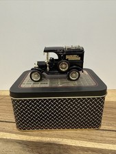 1913 Ford Model T Delivery Van Genuine Harley Davidson 1:43 97809-02V