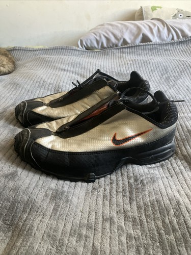 2001 Nike ACG Storm Shield Terra Contego Black Orange Metallic Size 12 Cooked