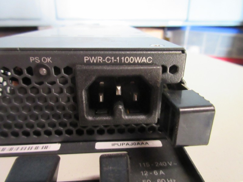 Cisco PWR-C1-1100WAC Power Supply / 341-100579-01 - VGC USED
