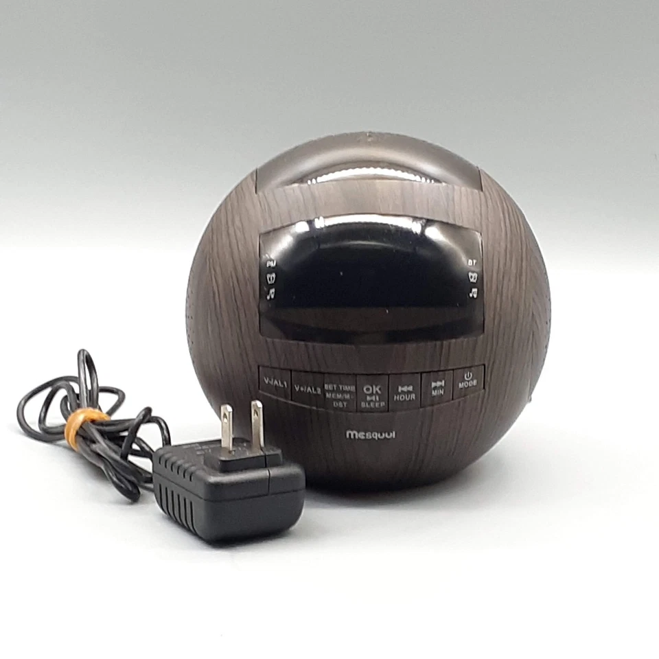 Mesqool Reloj Despertador Digital Redondo Grano Madera Radio Batería Respaldo Guardián del Tiempo Foto 3 de 4