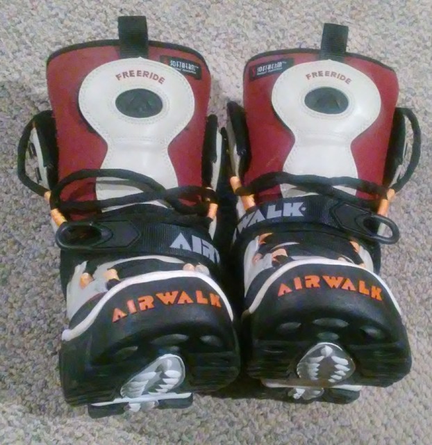 airwalk freeride snowboard boots