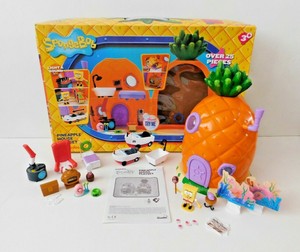 spongebob pineapple playset