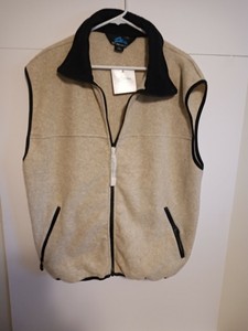 tri mountain fleece vest