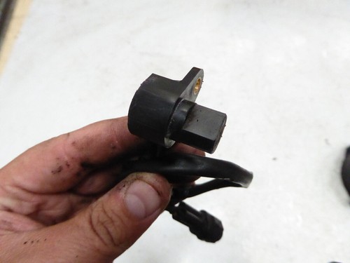 KAWASAKI Z750 Z750S K6F 2005 2006 SPEED SPEEDO SENSOR - Picture 3 of 4