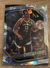 Chelsea Gray 2025 Panini Prizm WNBA Cracked Ice Prizm Card #111