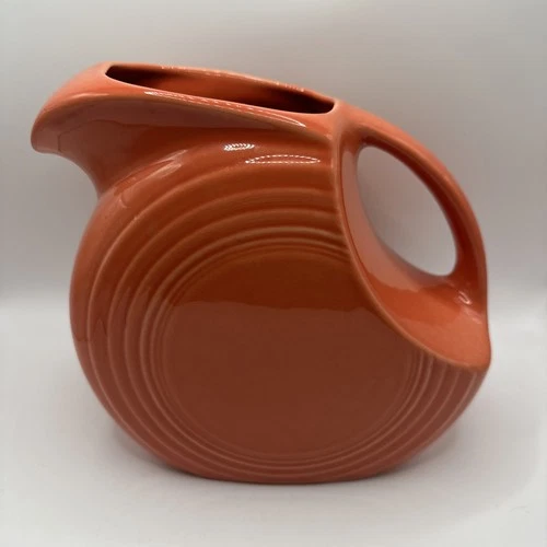 Vintage Homer Laughlin Fiesta Coral Persimmon Large Disc Pitcher 67 Oz