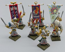 7x WARHAMMER KONVOLUT HIGH ELF HOCHELFEN STANDARTENTRÄGER WARHORN BEMALT METALL