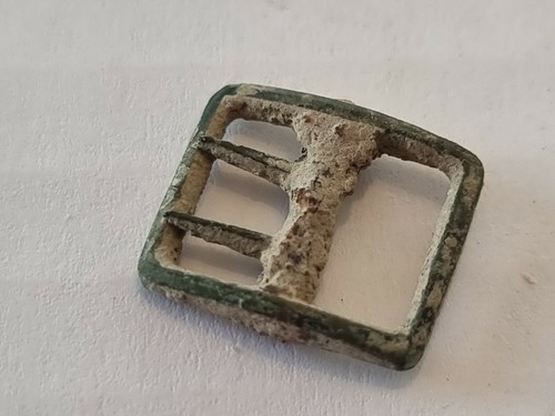Really nice16/17 hundreds copper alloy strap buckle Please read description L85h