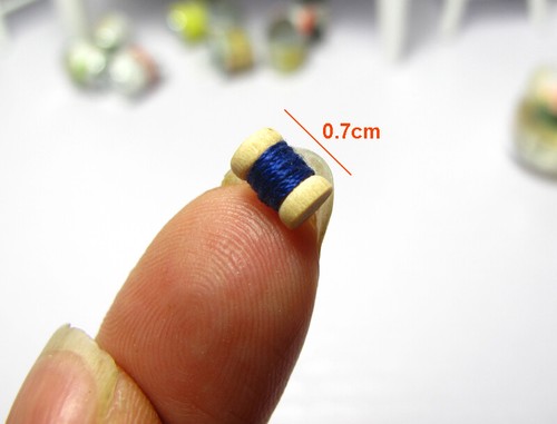 Carretes de algodón para casa de muñecas miniatura 1:12 carretes de hilo sala de coser (15 piezas) - Imagen 3 de 7