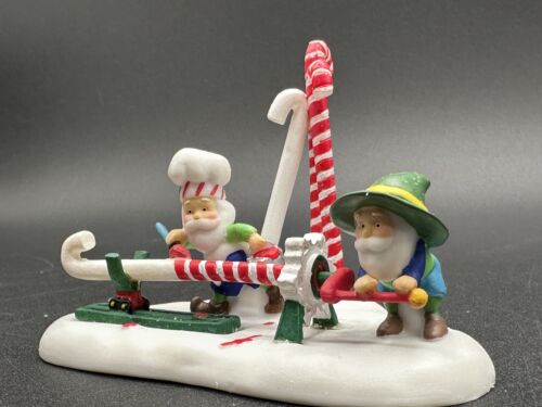 Dept 56 Earning Their Stripes North Pole Series 2006 ELFS - Picture 3 of 16
