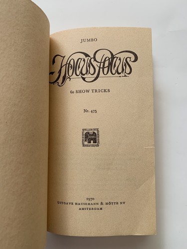 Vintage 1970s Jumbo Hocus Pocus Magic Show 60 Tricks  w/ Original Box and Book - Bild 4 von 6