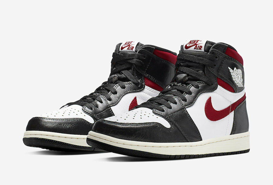 jordan retro 1 black gym red